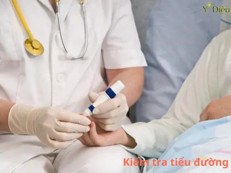 Hôn mê tăng đường huyết là một trong những biến chứng tiểu đường nguy hiểm.